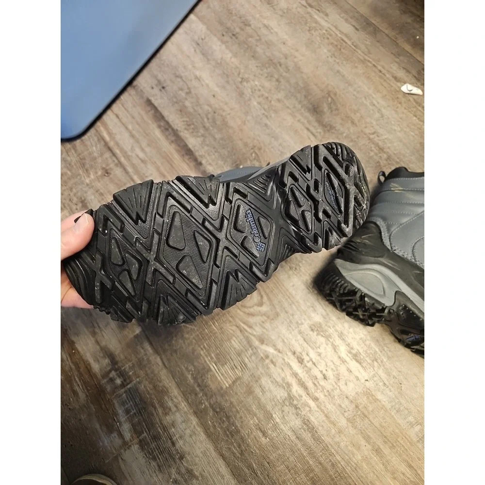 Columbia Bugaboot Plus III XTM Black Gray Snow Boots 600 Gram Mens Size‎ 8.5